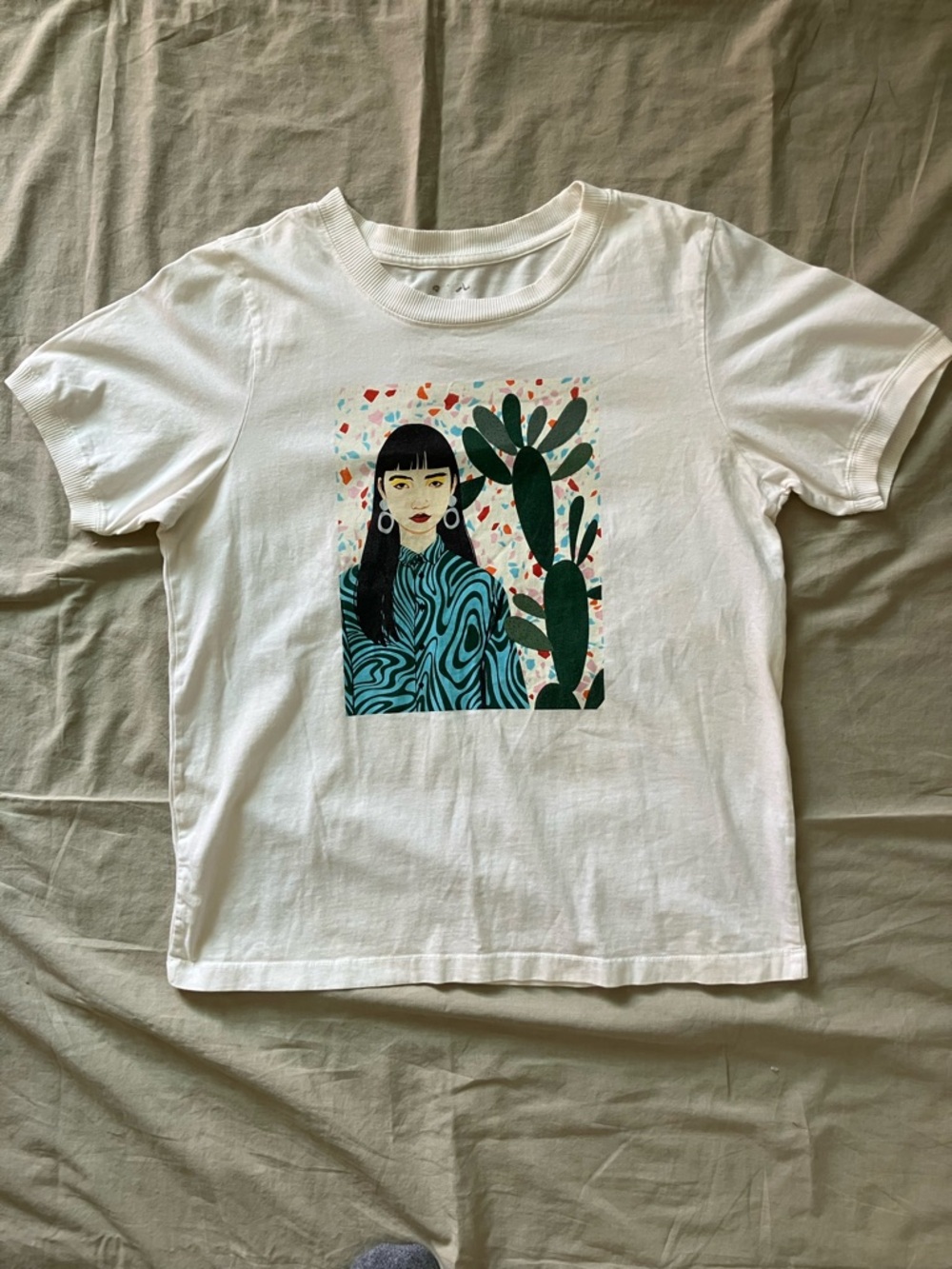 Harman White Tee with Faded Gray Logo